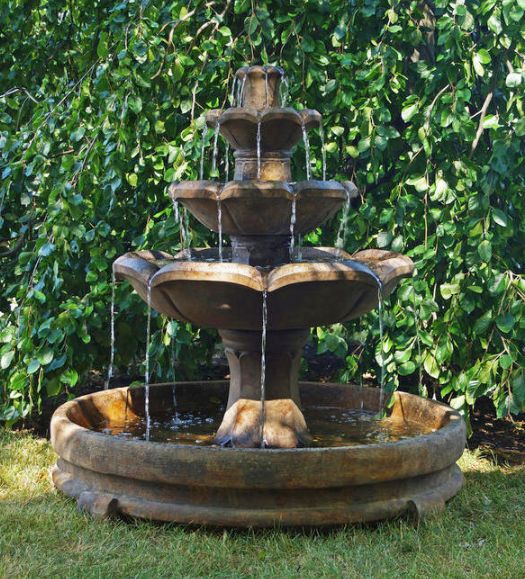 Montreaux Three-tier Fountain in Rondo Pool by Henri Studio